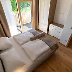 Apartment Waldrand - By Mynests *