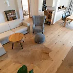 Apartment Waldrand - By Mynests