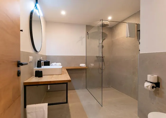 Waldrand - Fink 6 - By Mynests Lejlighed Ramsau am Dachstein