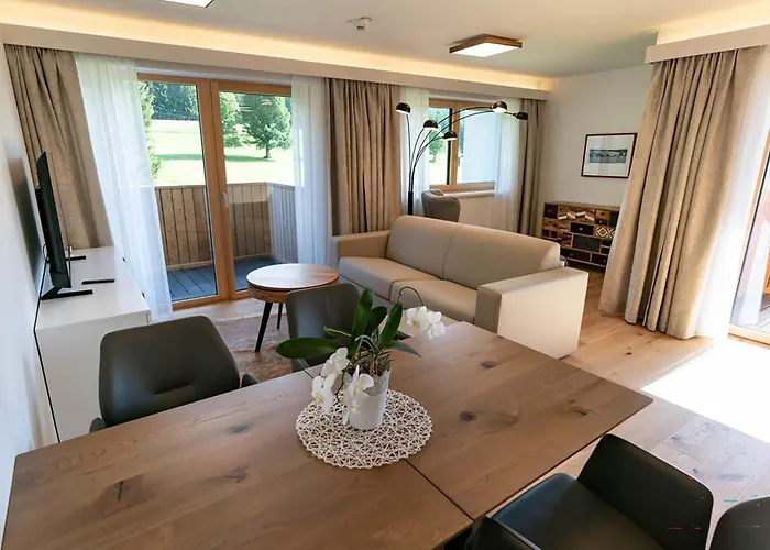 Waldrand - Fink 6 - By Mynests *